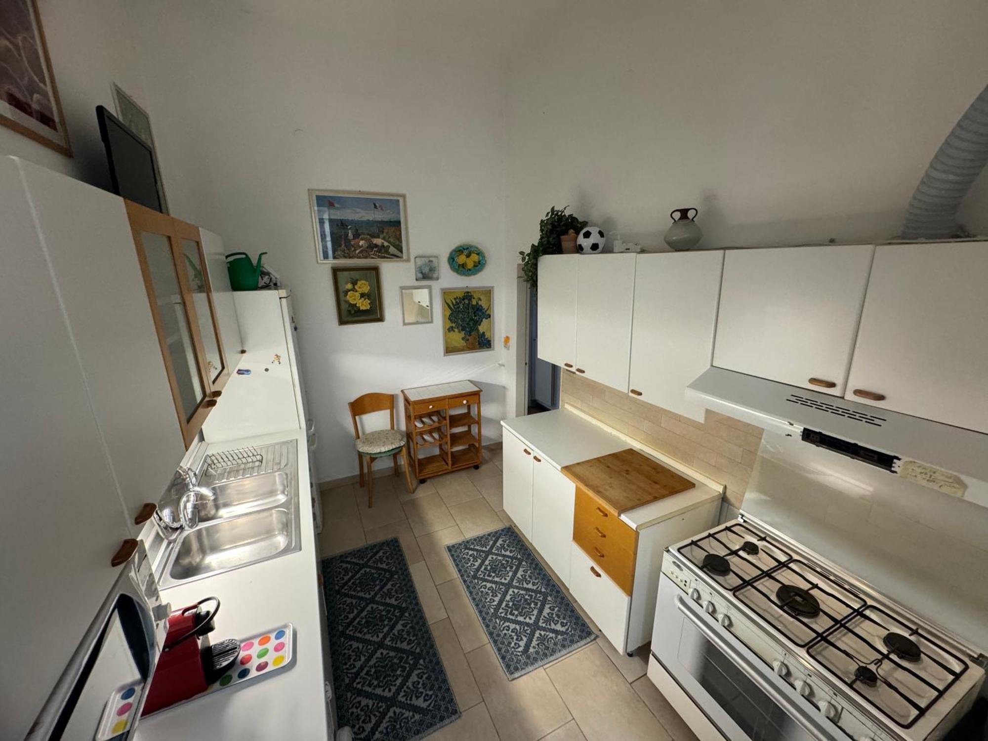 Interno 12 * Naples